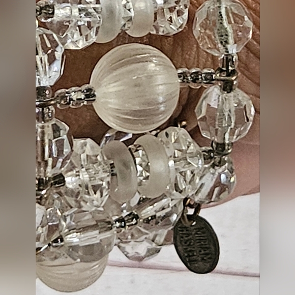 Signed Miriam Haskell White Bead Wrap Bracelet - Picture 4 of 6